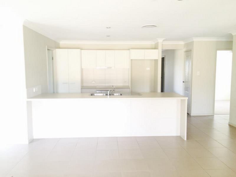 6 Argyle Avenue, Parkhurst QLD 4702